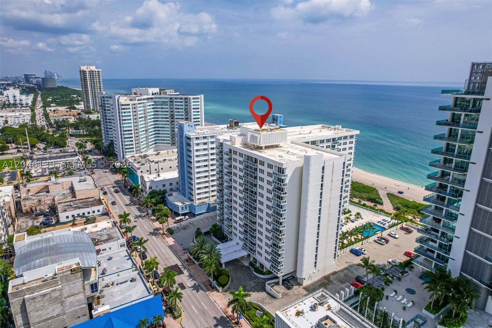THE COLLINS CONDO - Residential