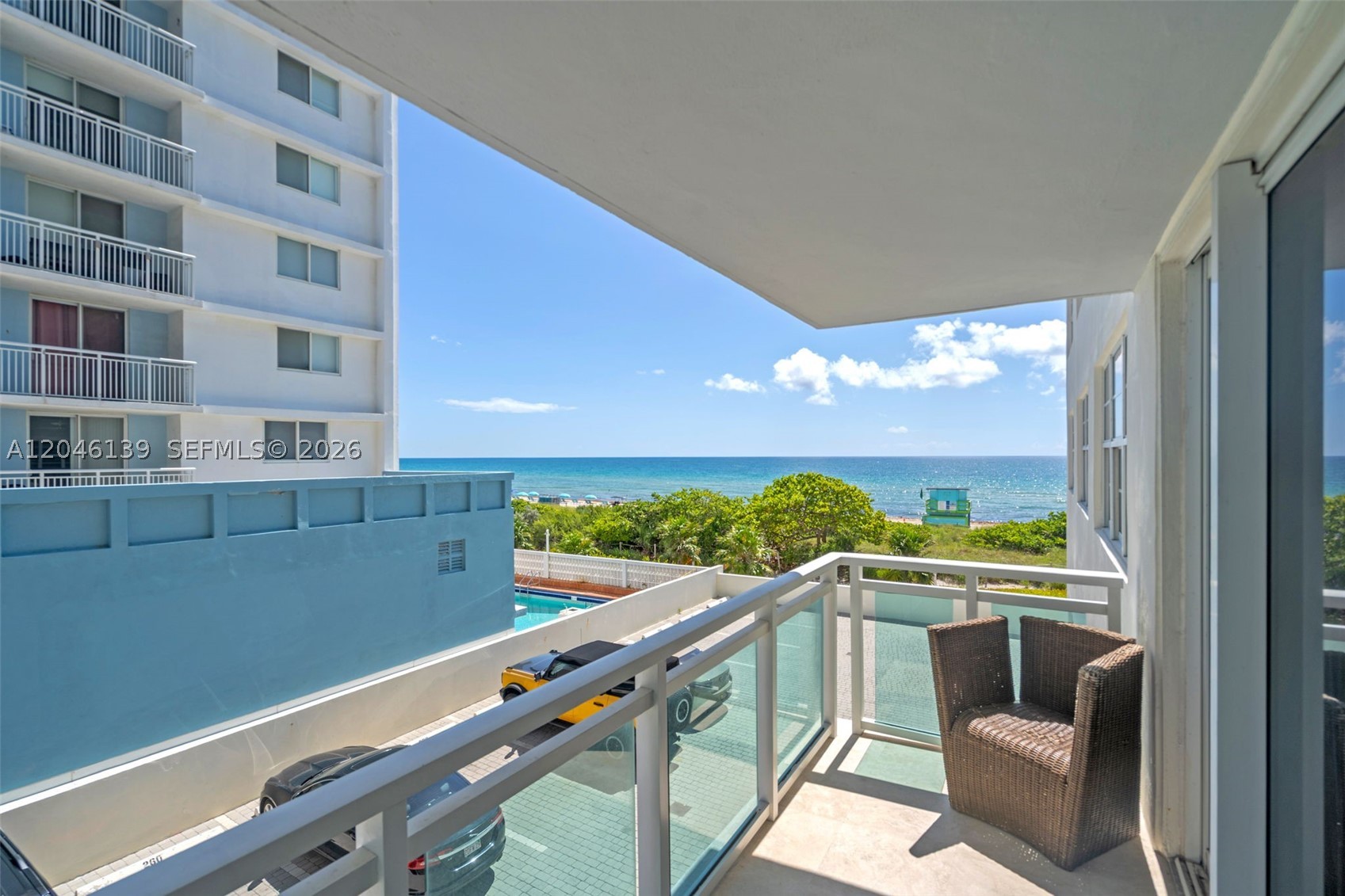 THE COLLINS CONDO - Residential