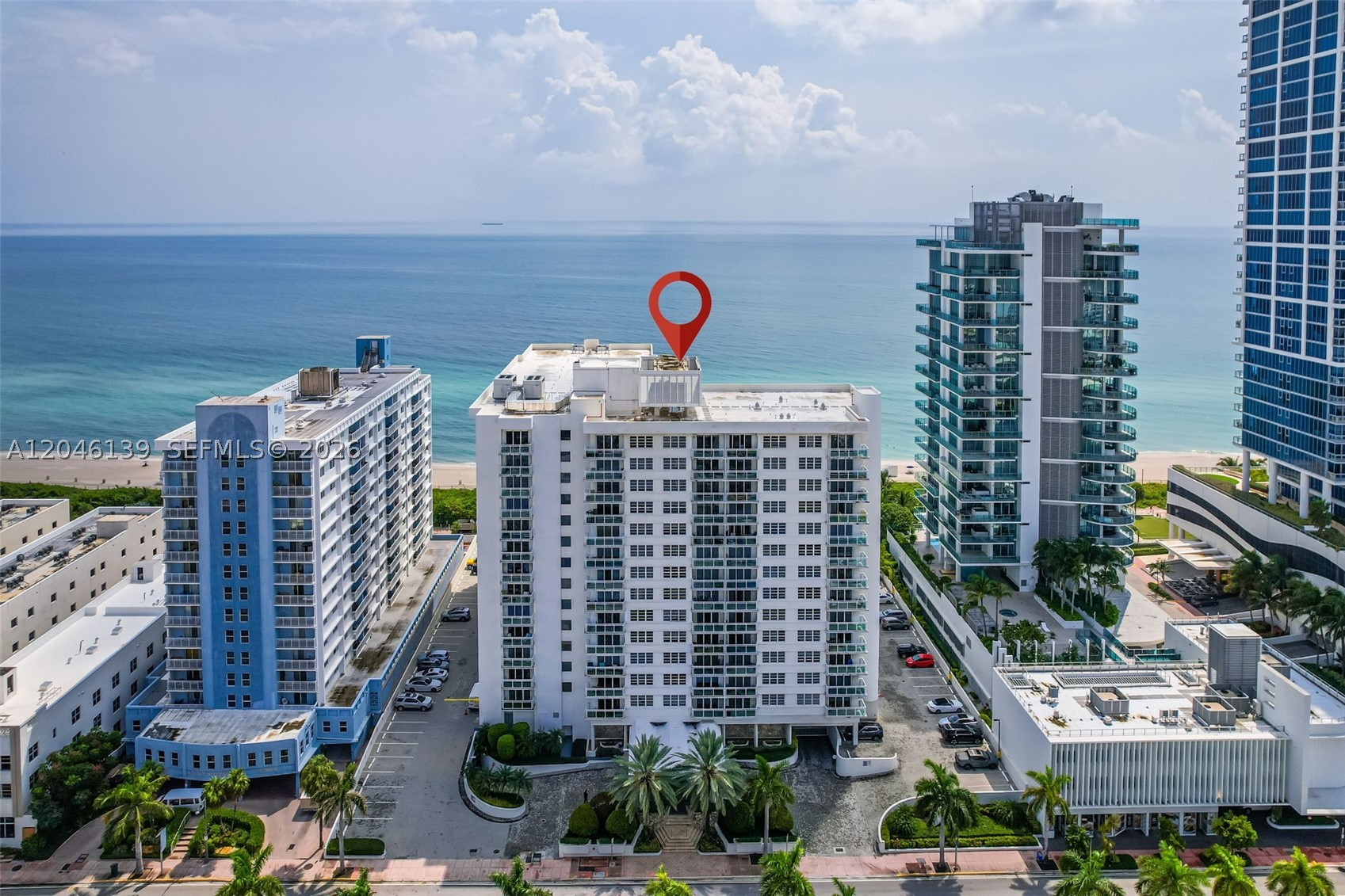 THE COLLINS CONDO - Residential