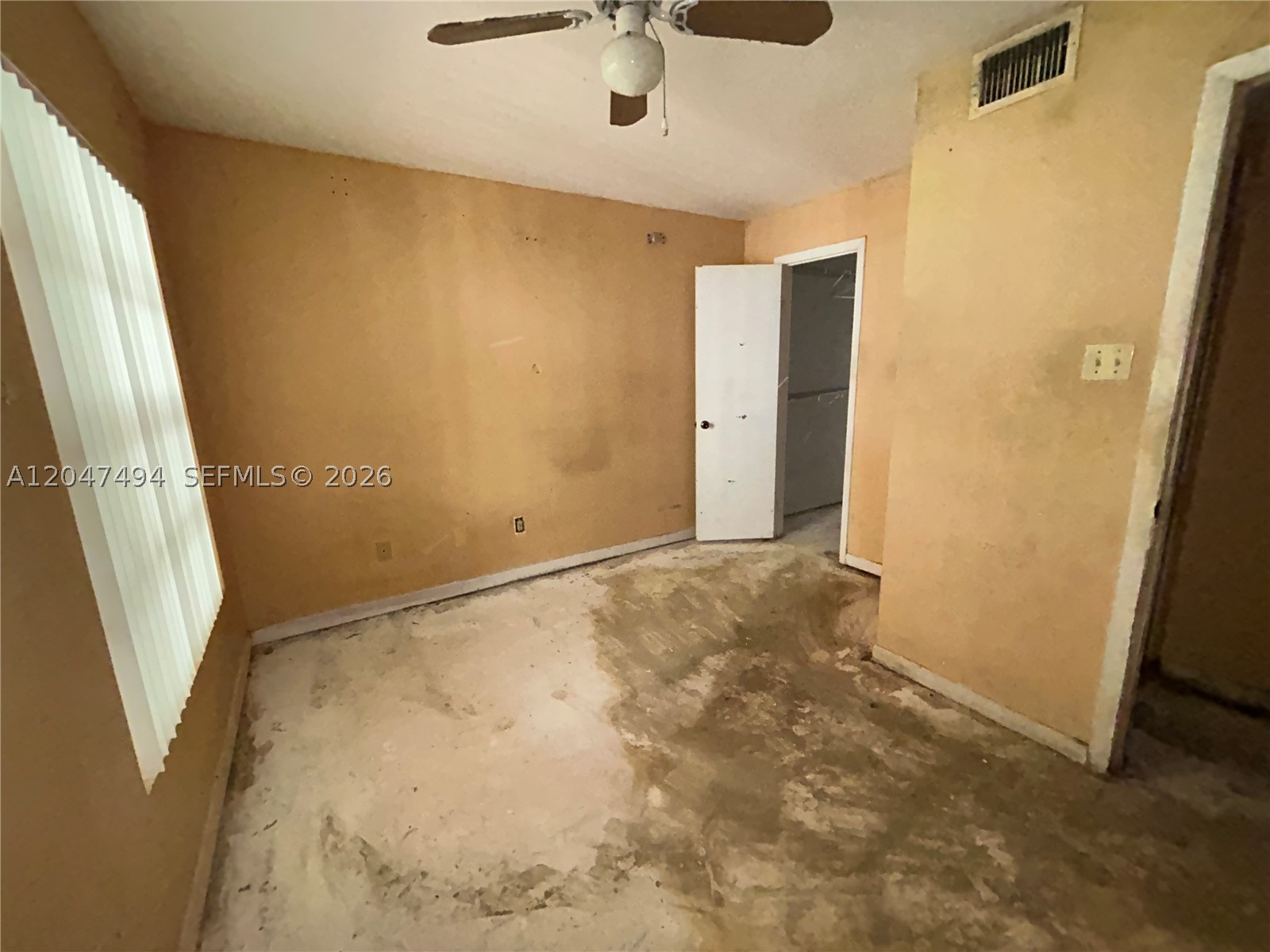 HAMMOCKS TRAILS CONDO - Residential