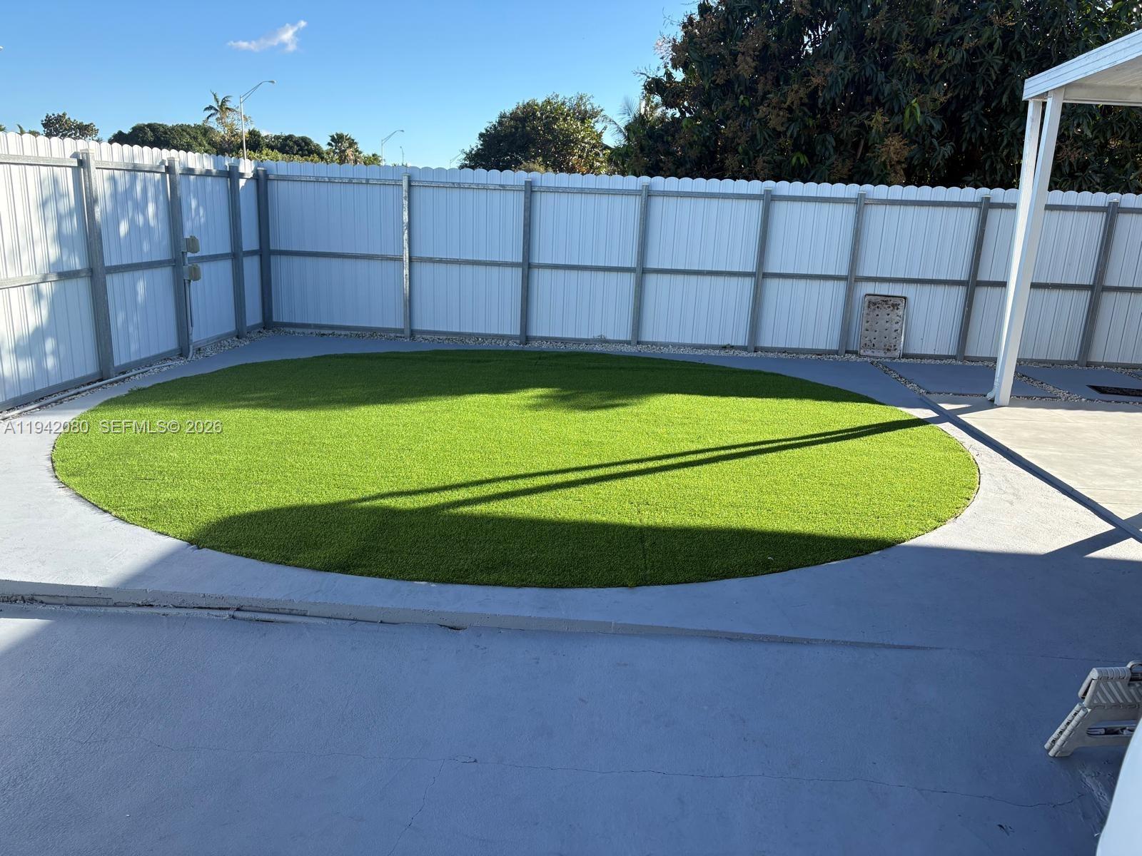 MANOR GARDENS ADDN - Residential