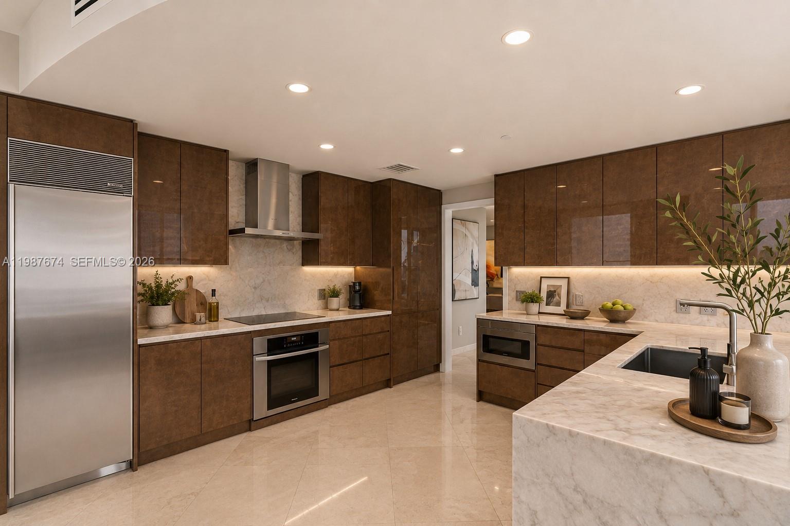 CARBONELL CONDO - Residential