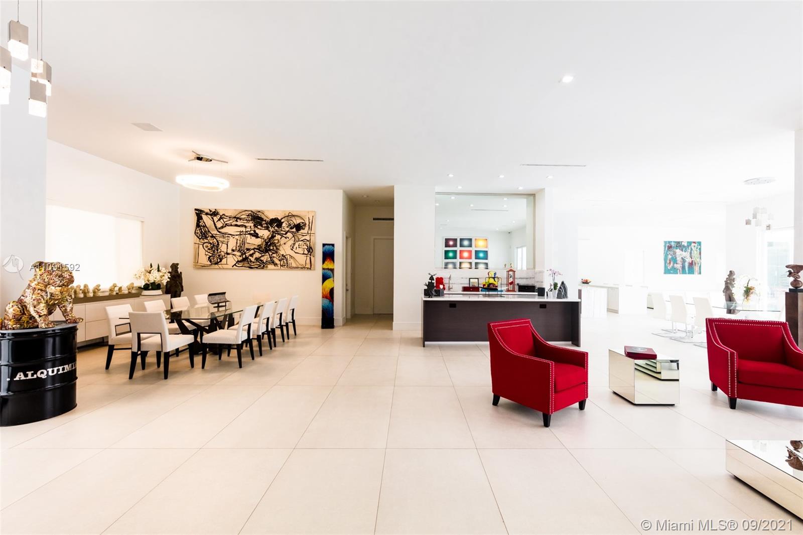PINE TREE ESTATES - Residential