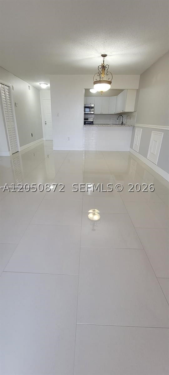 CORAL GATE WEST CONDO - Residential Lease