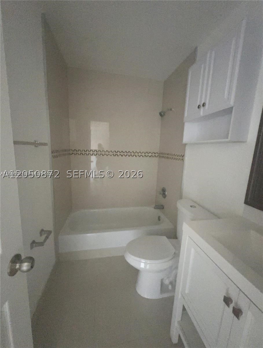CORAL GATE WEST CONDO - Residential Lease