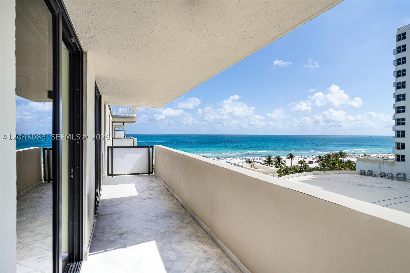 THE GEORGIAN CONDO Ph-1010 - Residential Lease