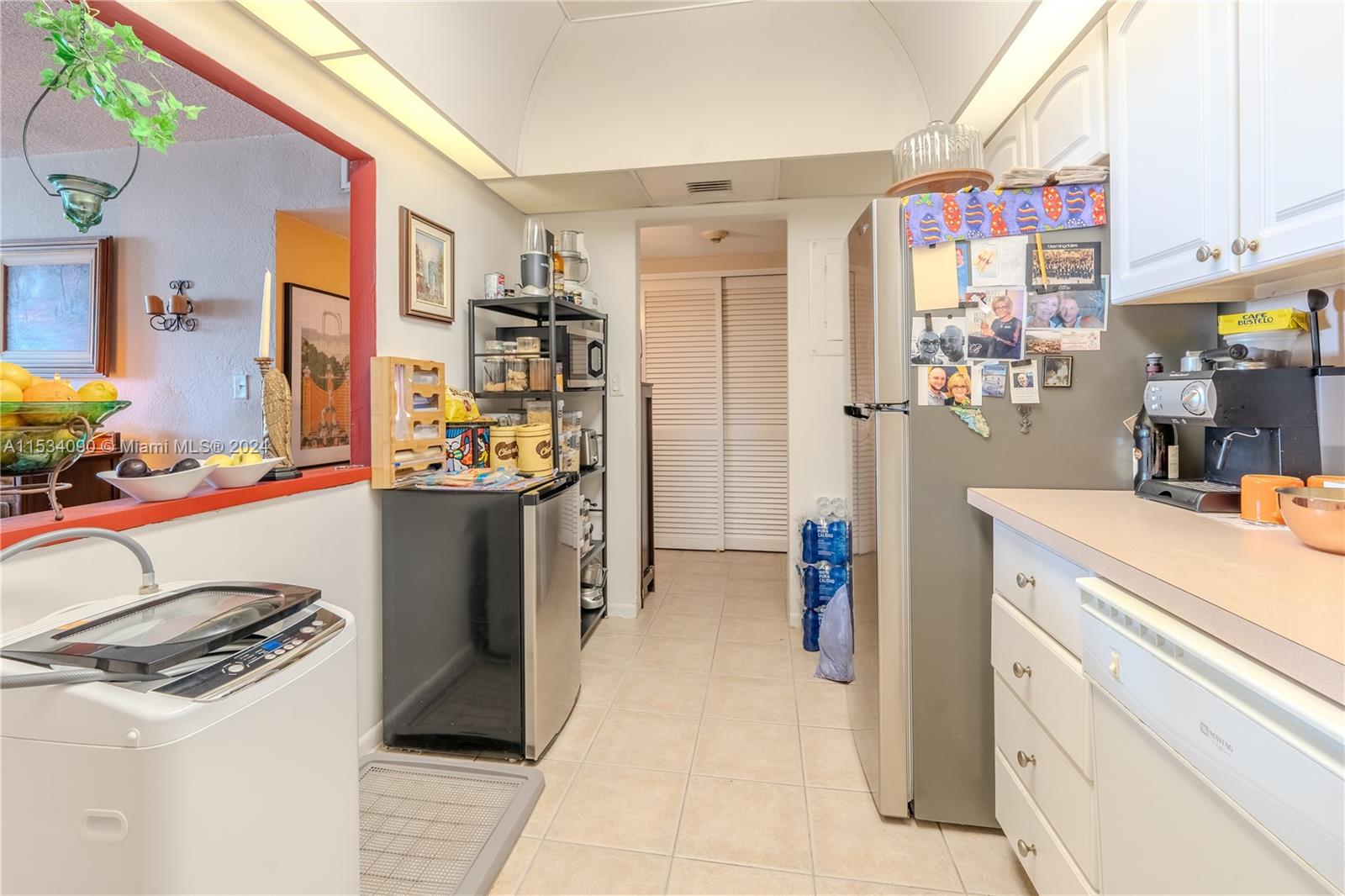 OCEANVIEW BUILDING A COND - Residential