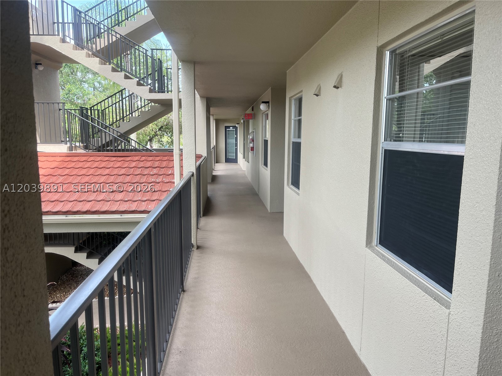 CAMBRIDGE AT CENTURY - Residential