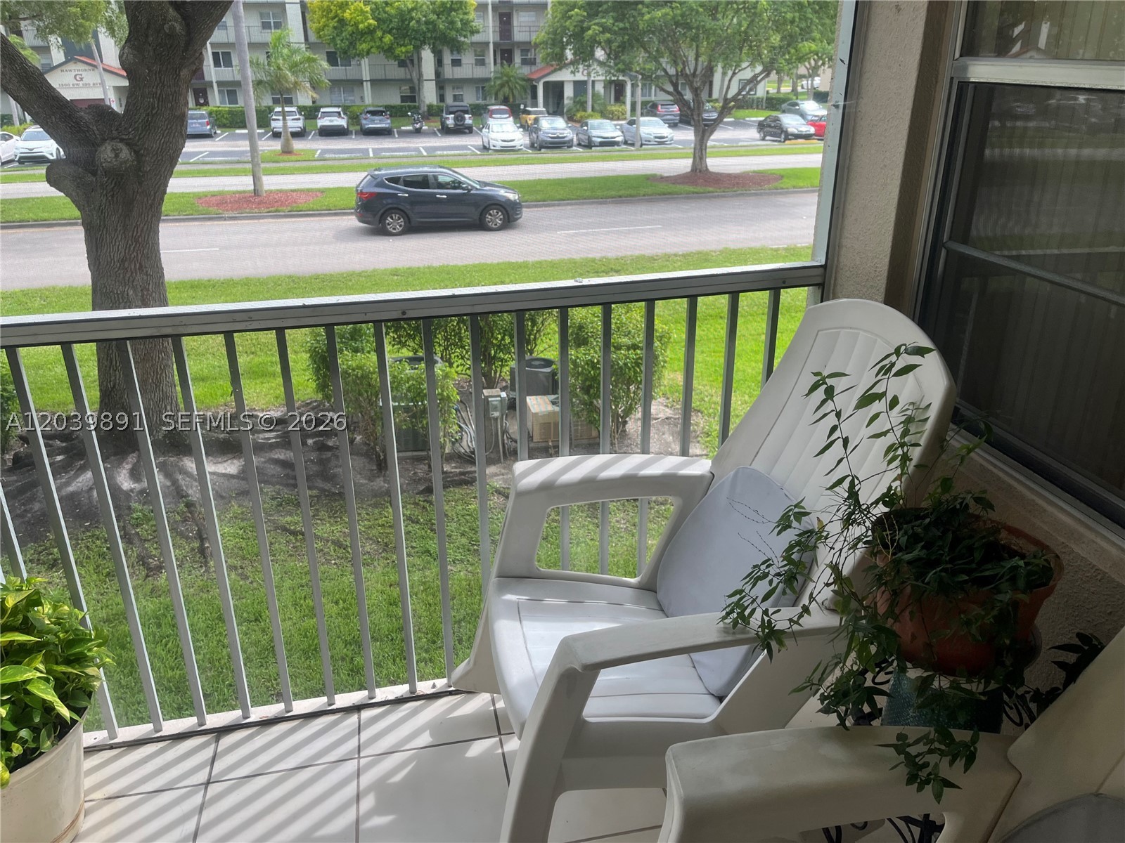 CAMBRIDGE AT CENTURY - Residential