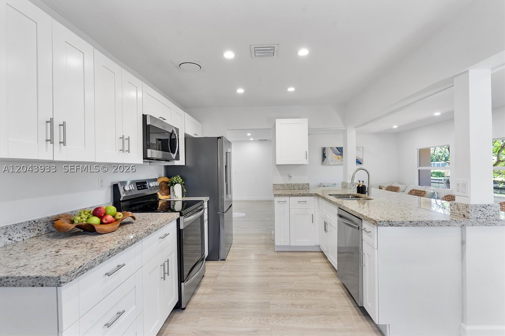 ROYAL PALM ACRES THIRD SE - Residential Lease
