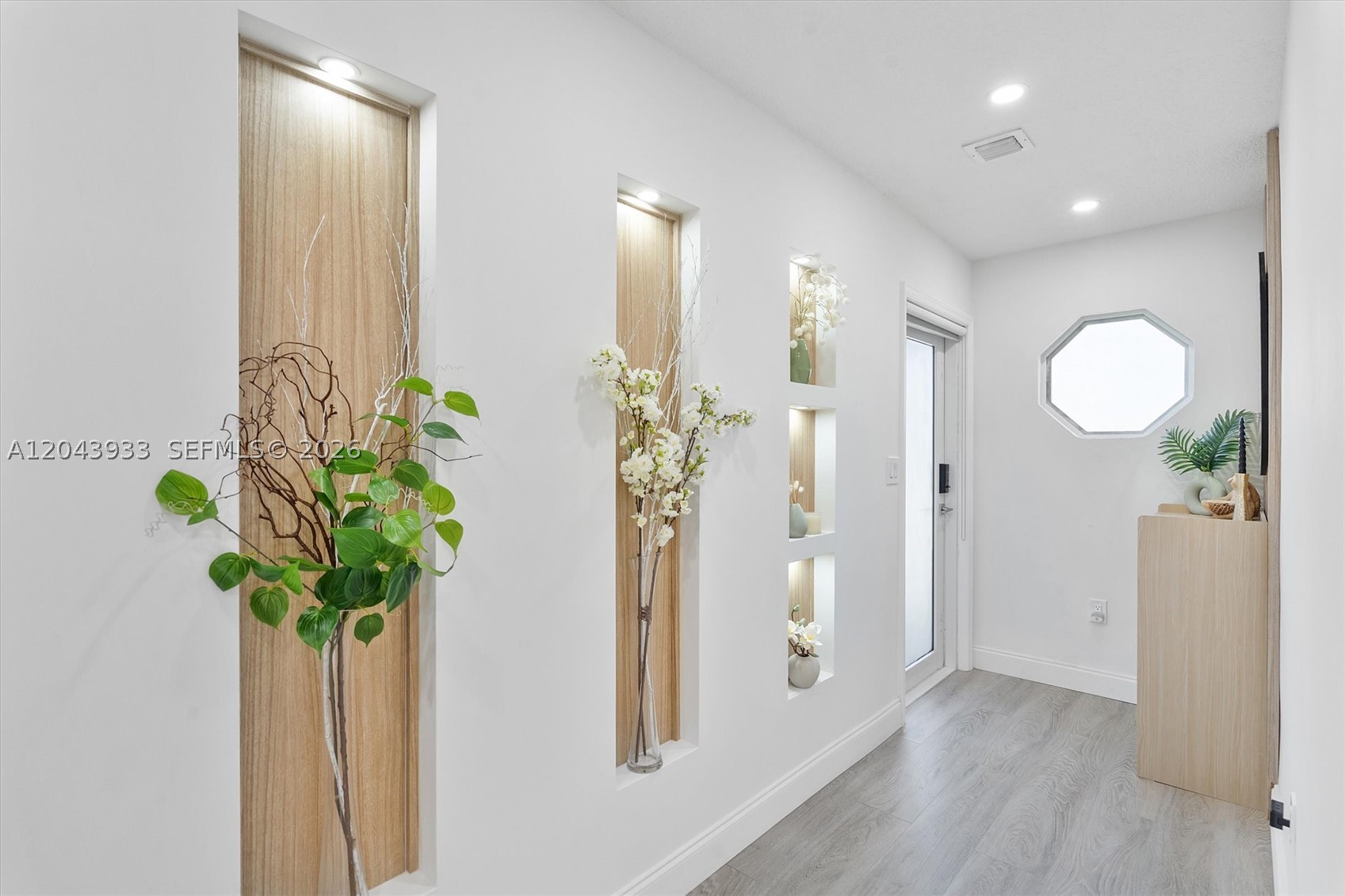 ROYAL PALM ACRES THIRD SE - Residential Lease