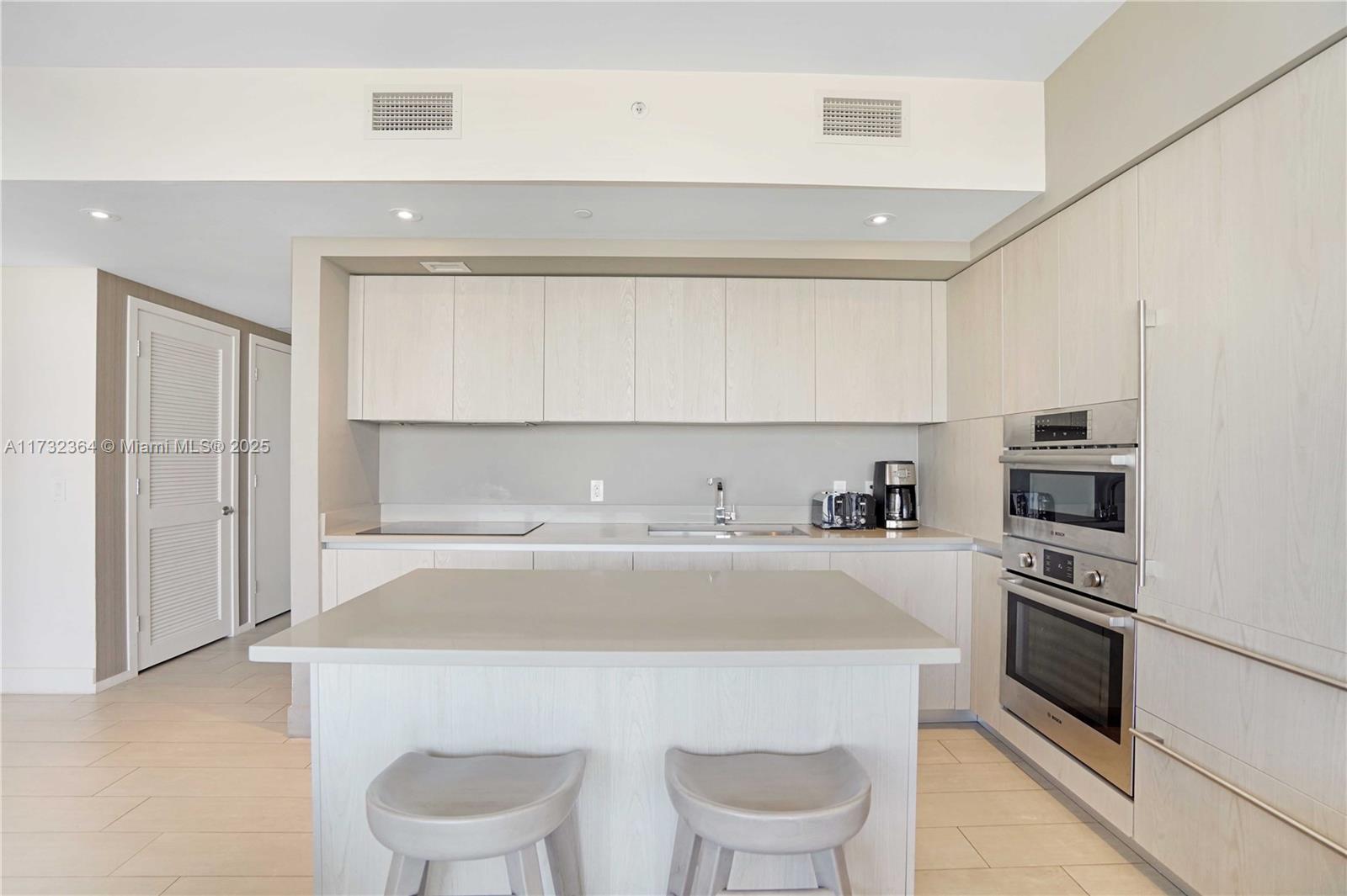 4010 SOUTH OCEAN CONDO - Residential