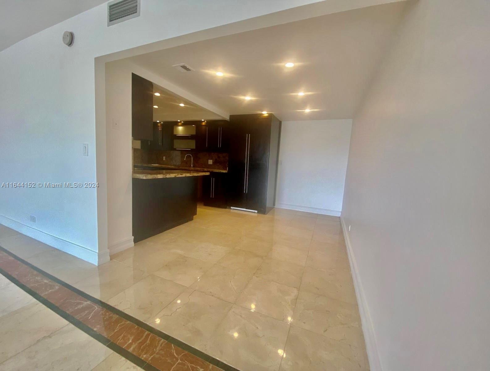 CRICKET CLUB CONDO - Residential Lease