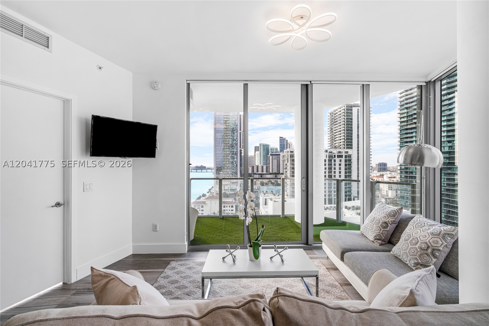 BISCAYNE BEACH CONDO - Residential Lease