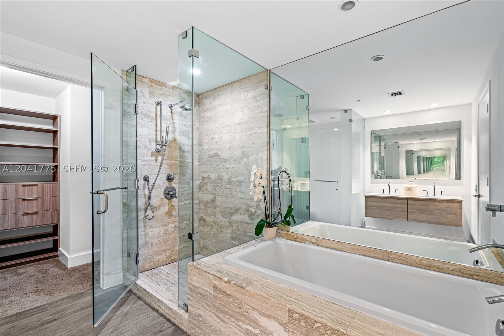 BISCAYNE BEACH CONDO - Residential Lease