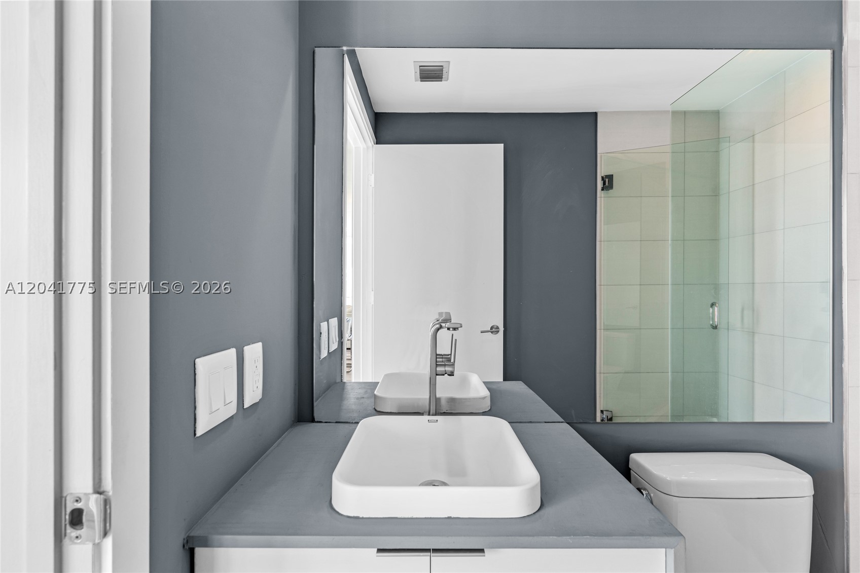 BISCAYNE BEACH CONDO - Residential Lease