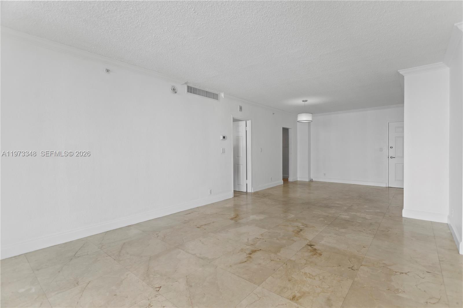 WAVE CONDO - Residential