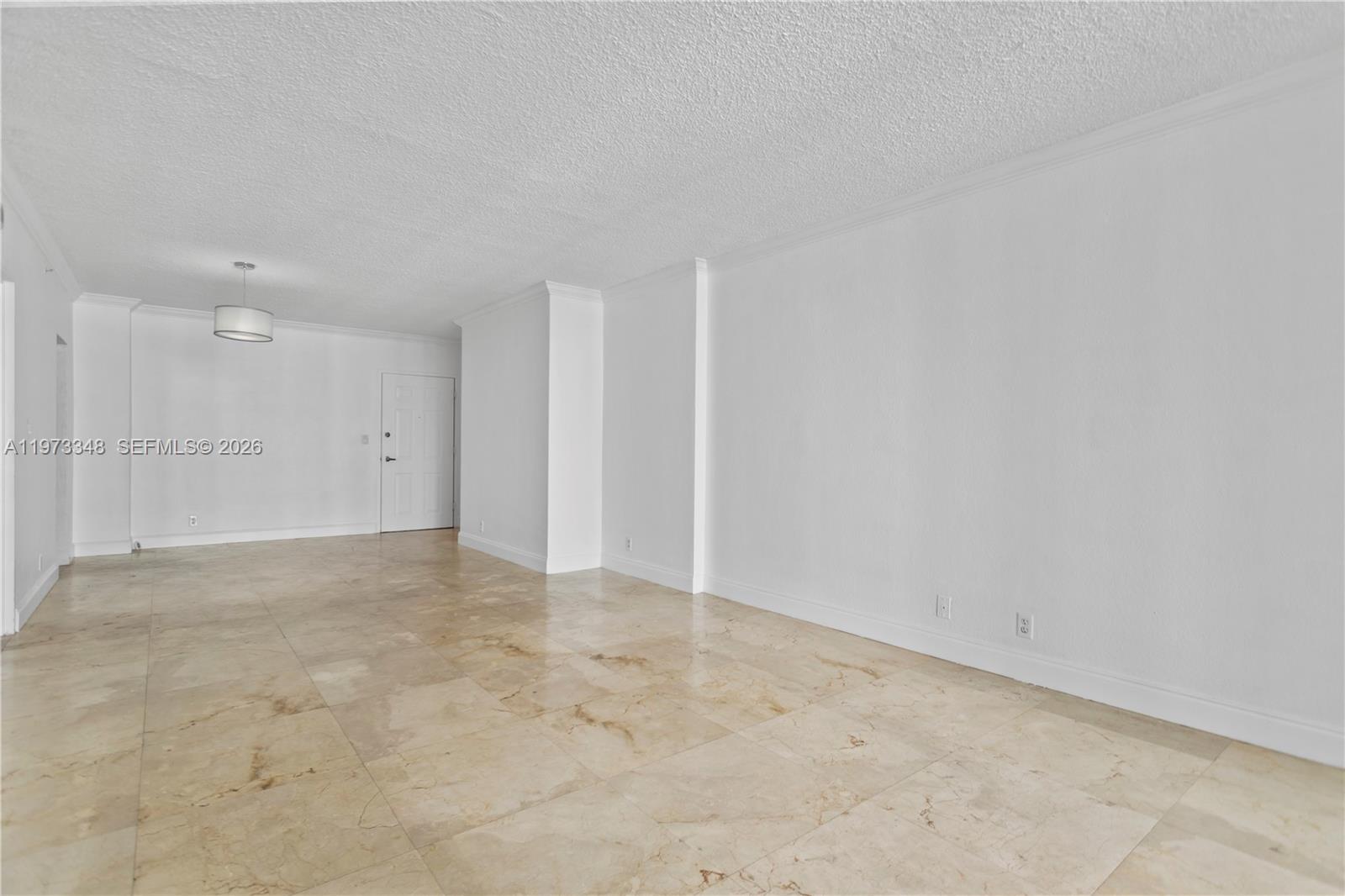 WAVE CONDO - Residential