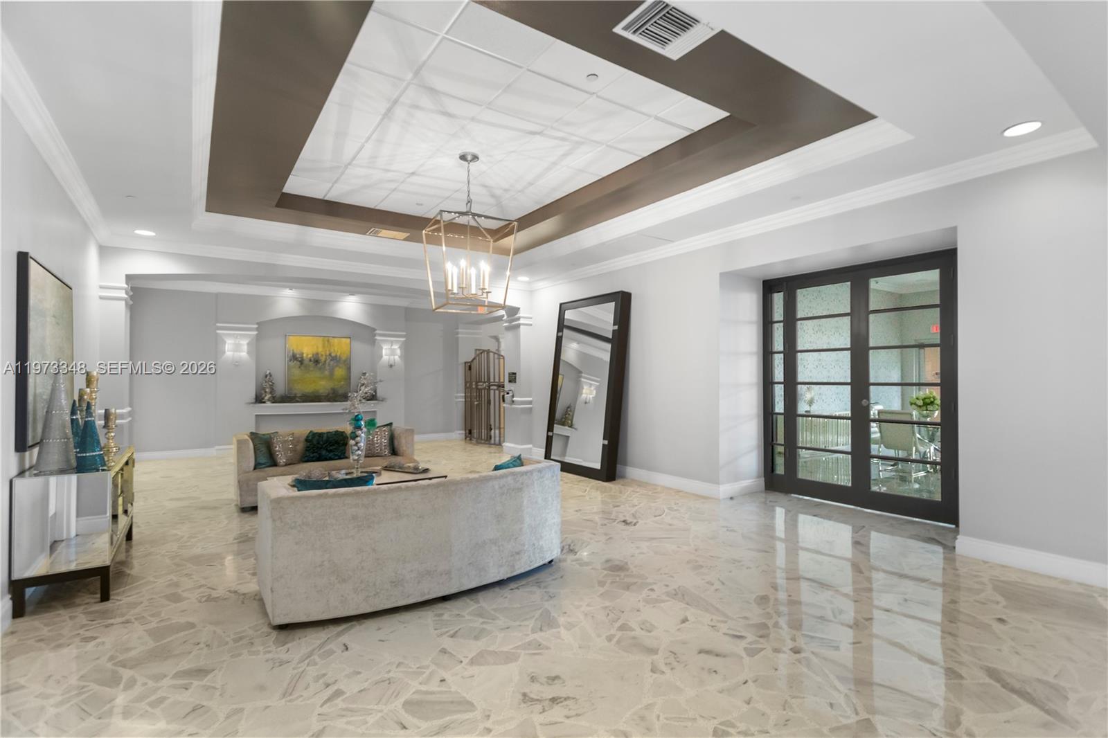 WAVE CONDO - Residential