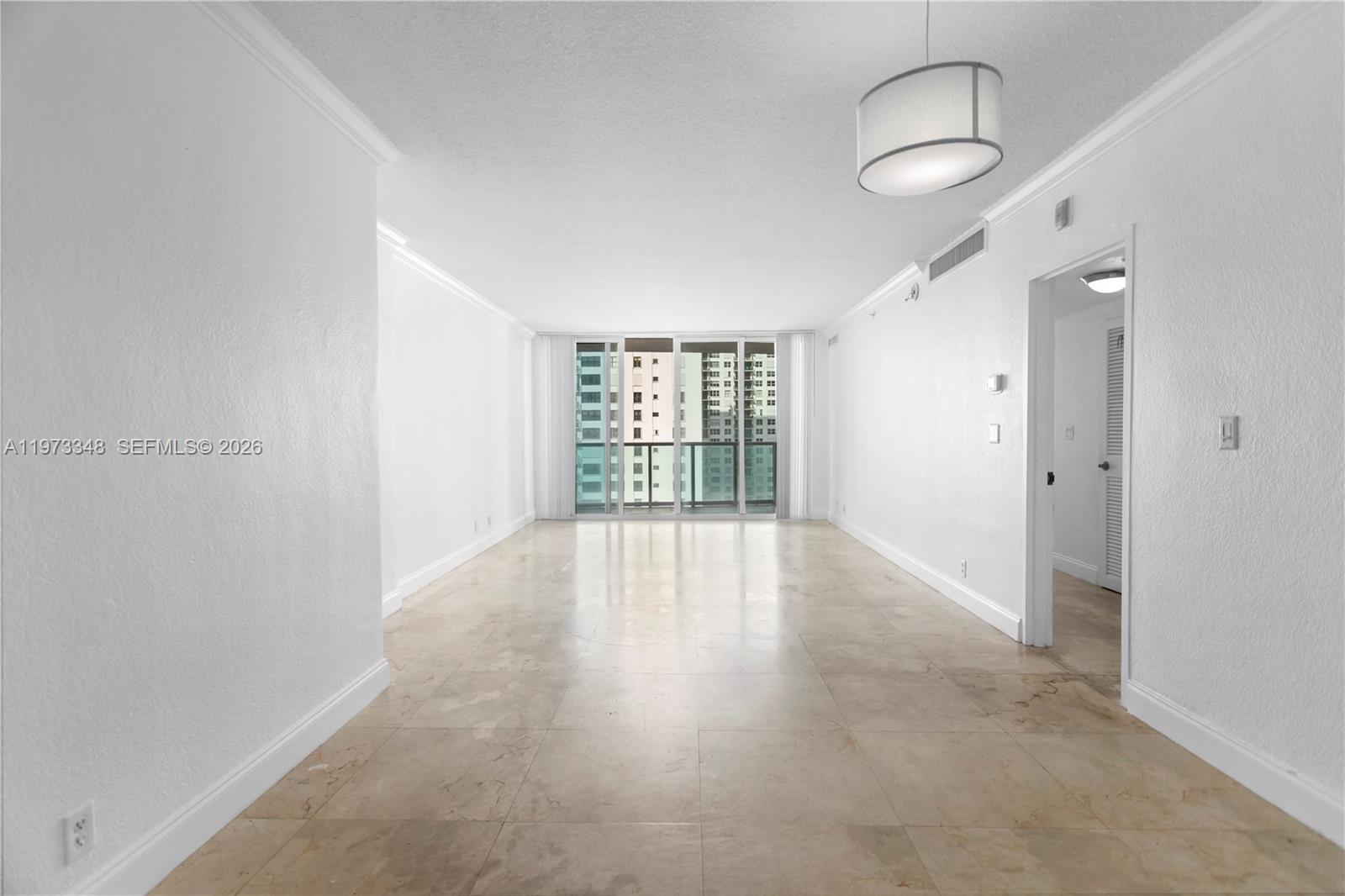 WAVE CONDO - Residential