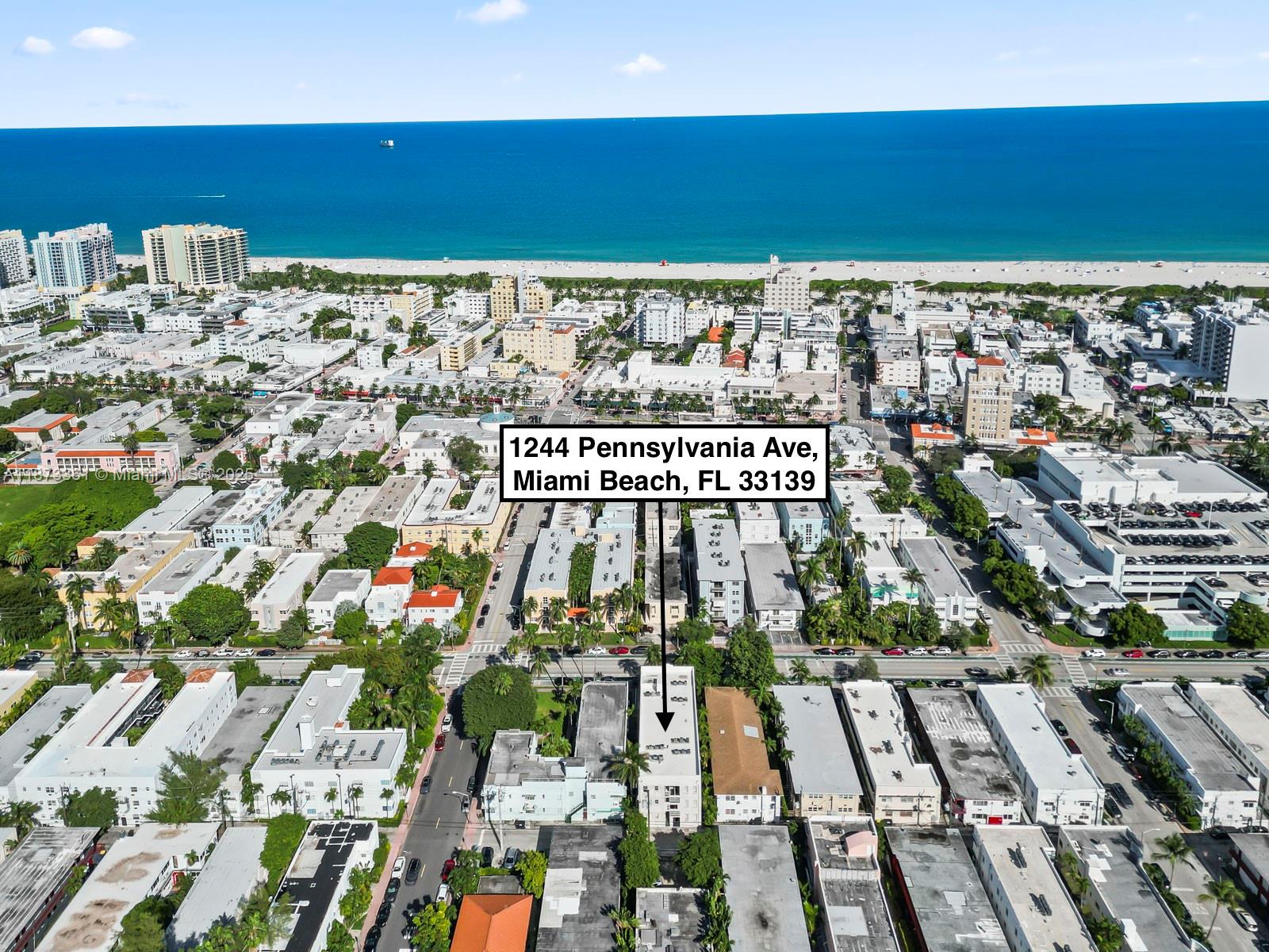 DORANN CONDO - Residential