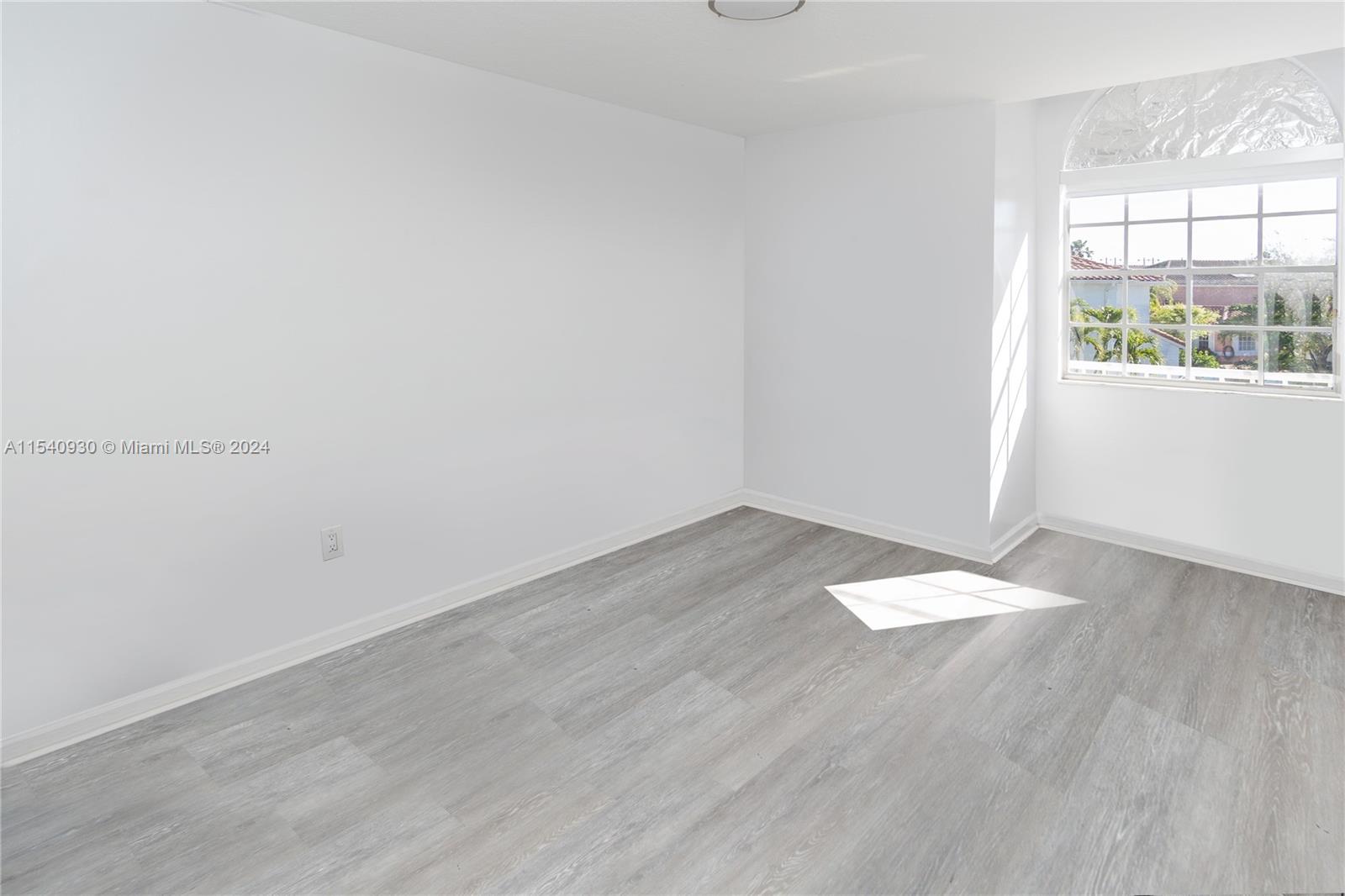 THE POINT - Residential Lease