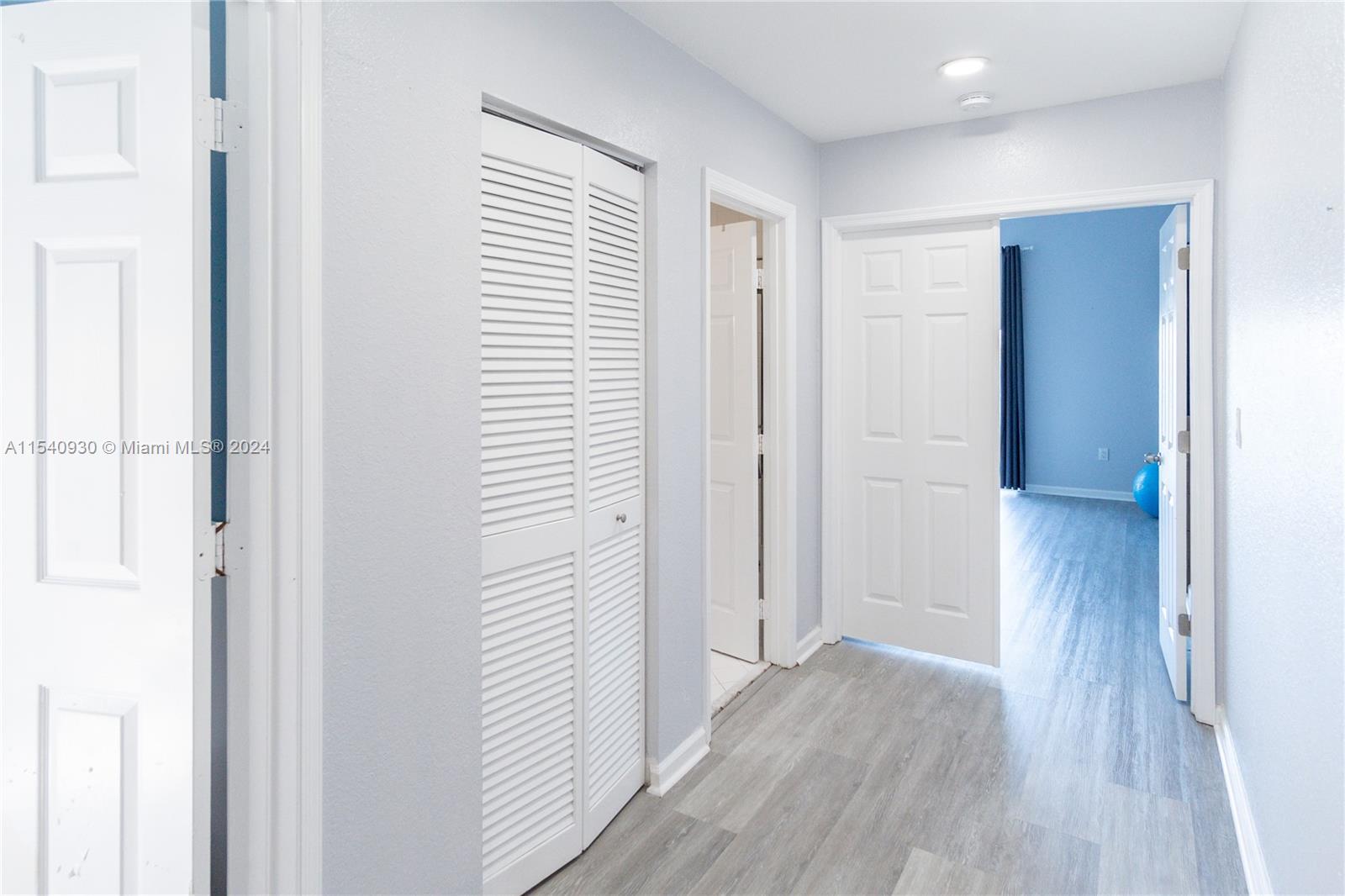 THE POINT - Residential Lease