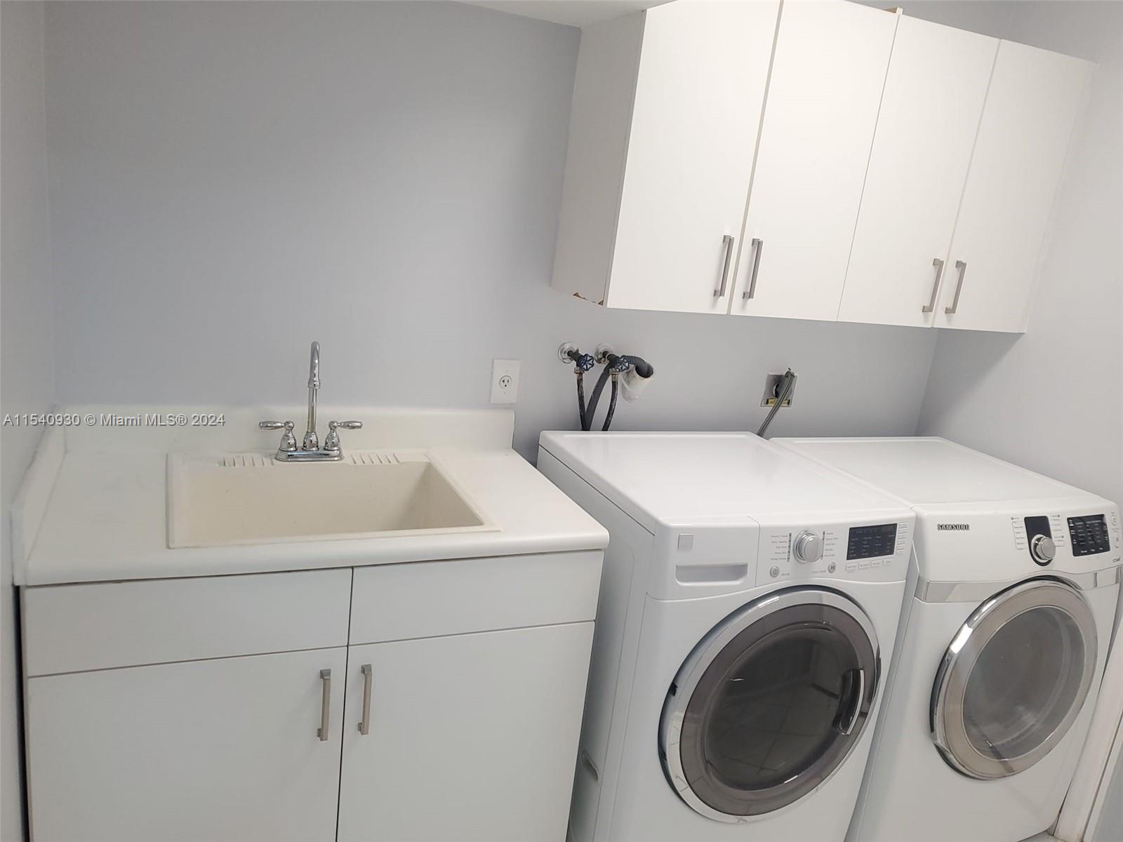 THE POINT - Residential Lease
