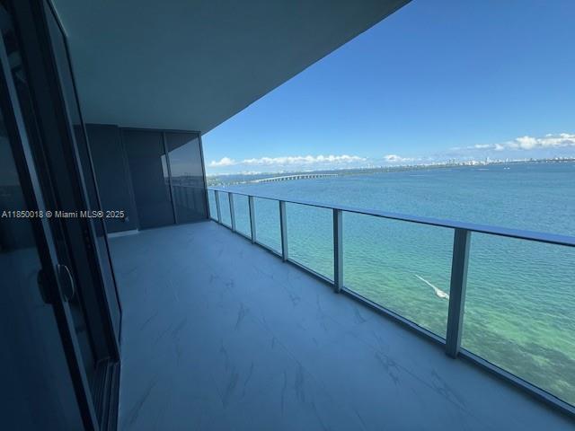 ARIA RESERVE - Residential