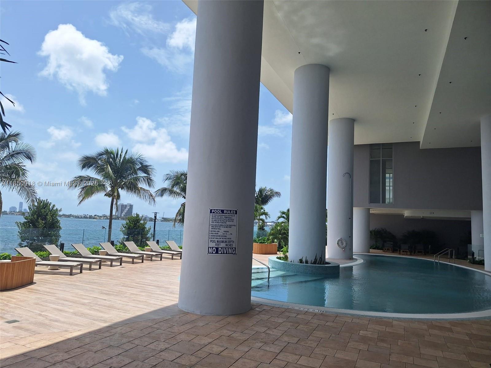 ARIA RESERVE - Residential