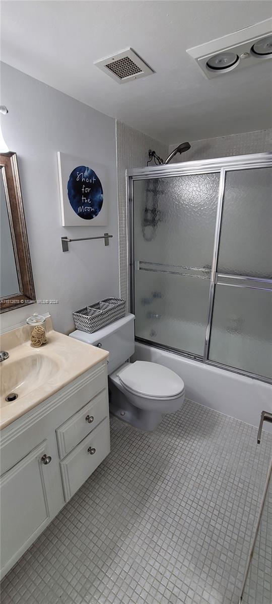 HEMISPHERES CONDO - Residential