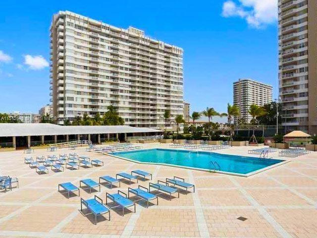HEMISPHERES CONDO - Residential