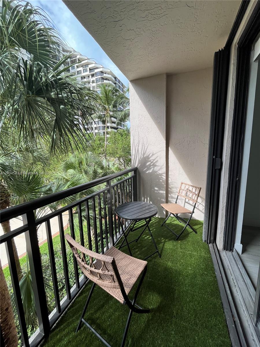 BRICKELL KEY II CONDO - Residential Lease