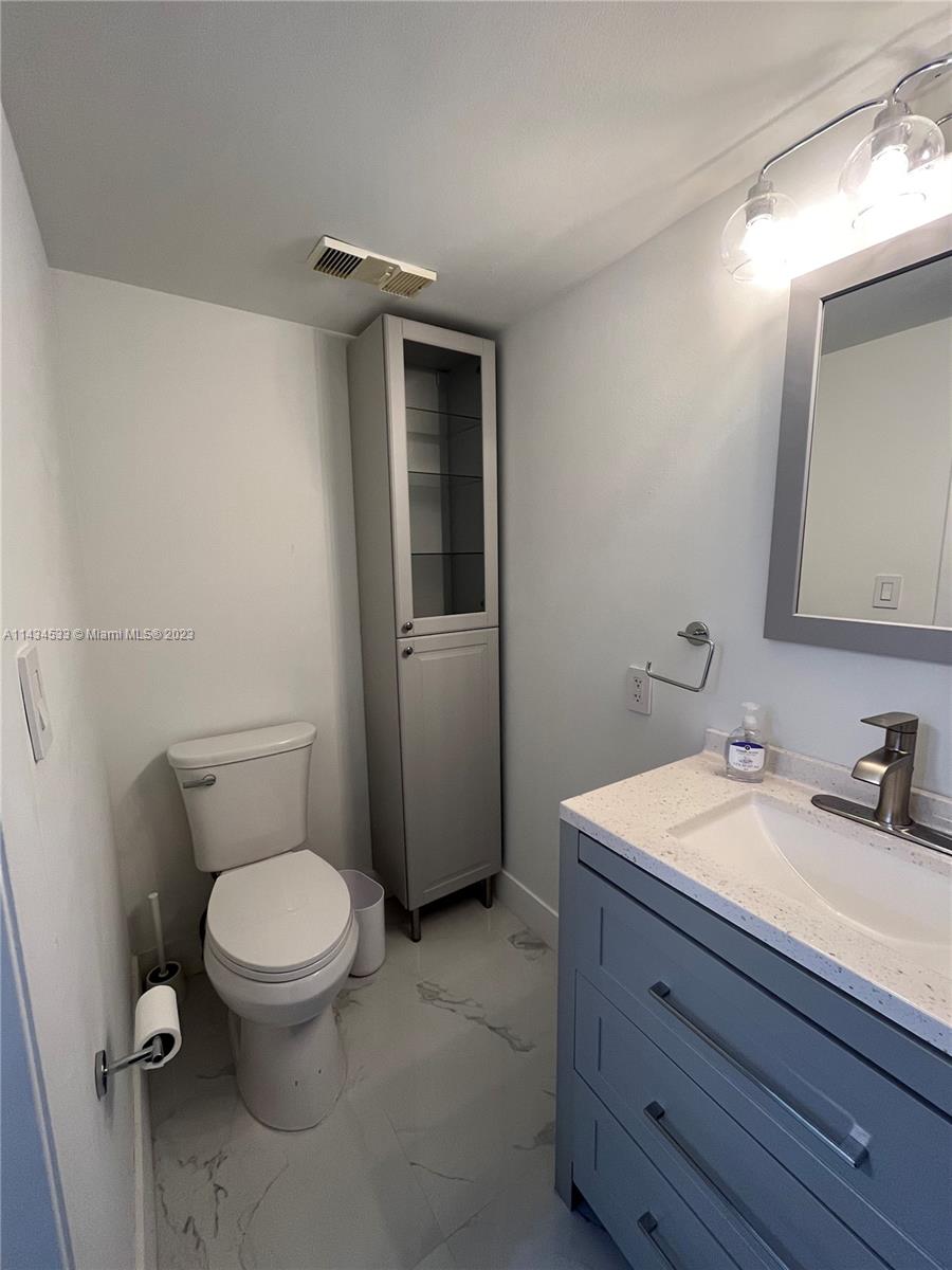 BRICKELL KEY II CONDO - Residential Lease