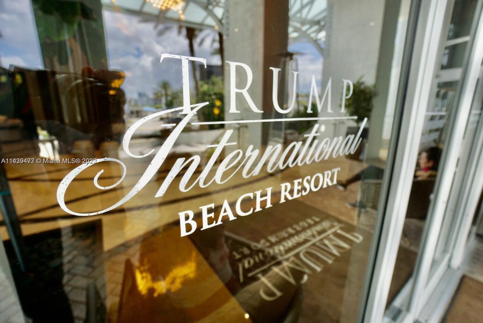 TRUMP INTERNATIONAL SONES - Residential