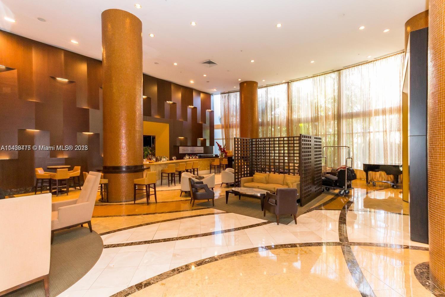 TRUMP INTERNATIONAL SONES - Residential