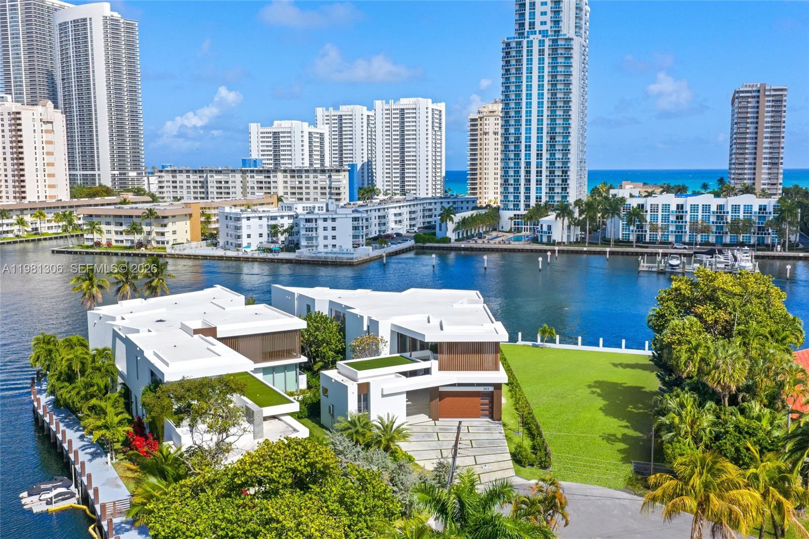GOLDEN ISLES SEC A REV PL - Residential