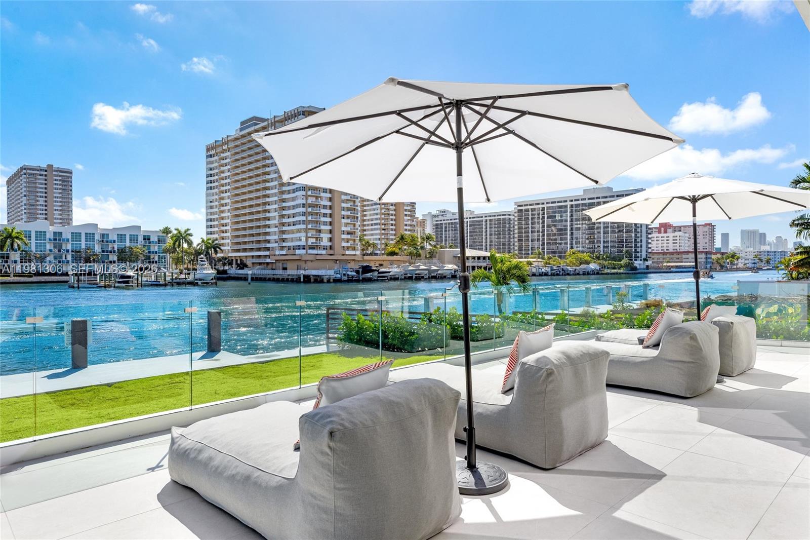 GOLDEN ISLES SEC A REV PL - Residential