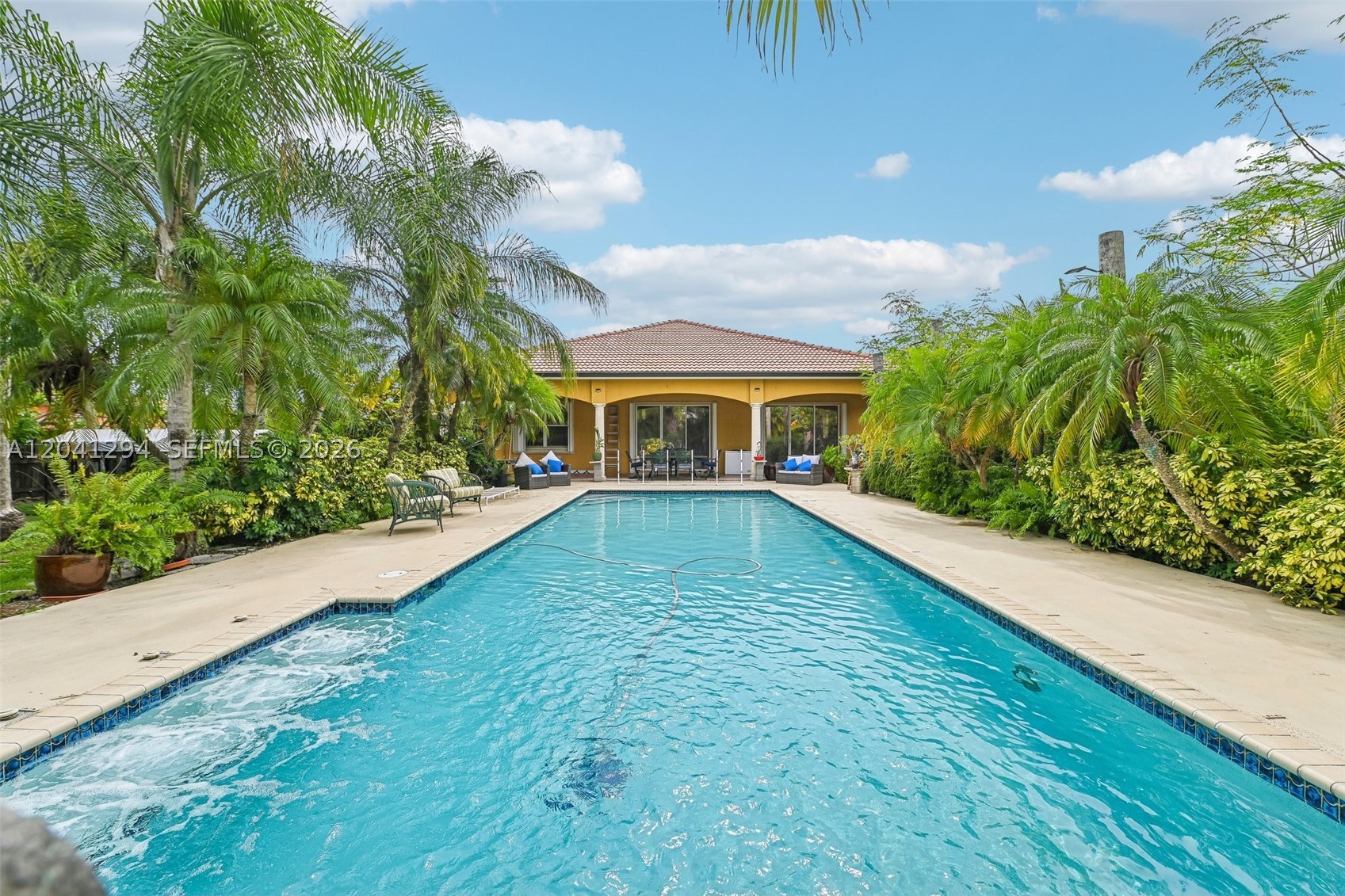 KEEN ESTATES - Residential