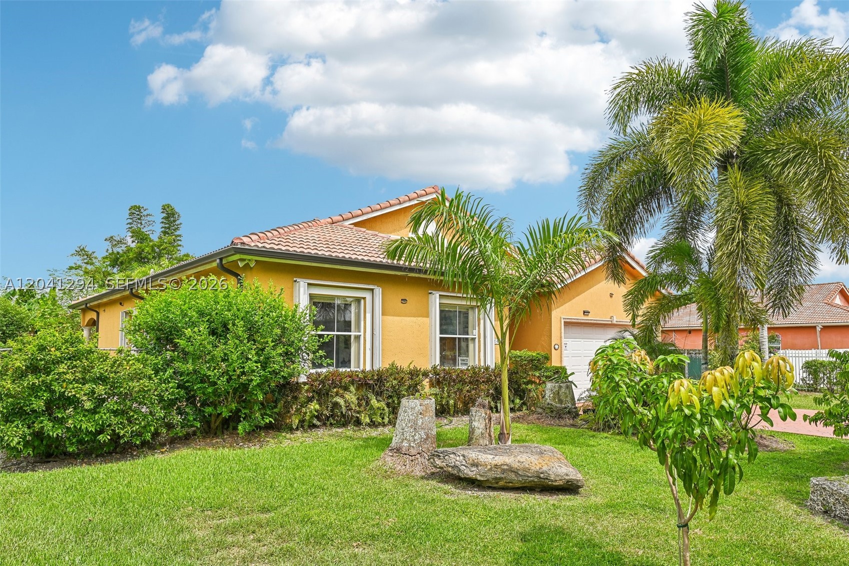 KEEN ESTATES - Residential