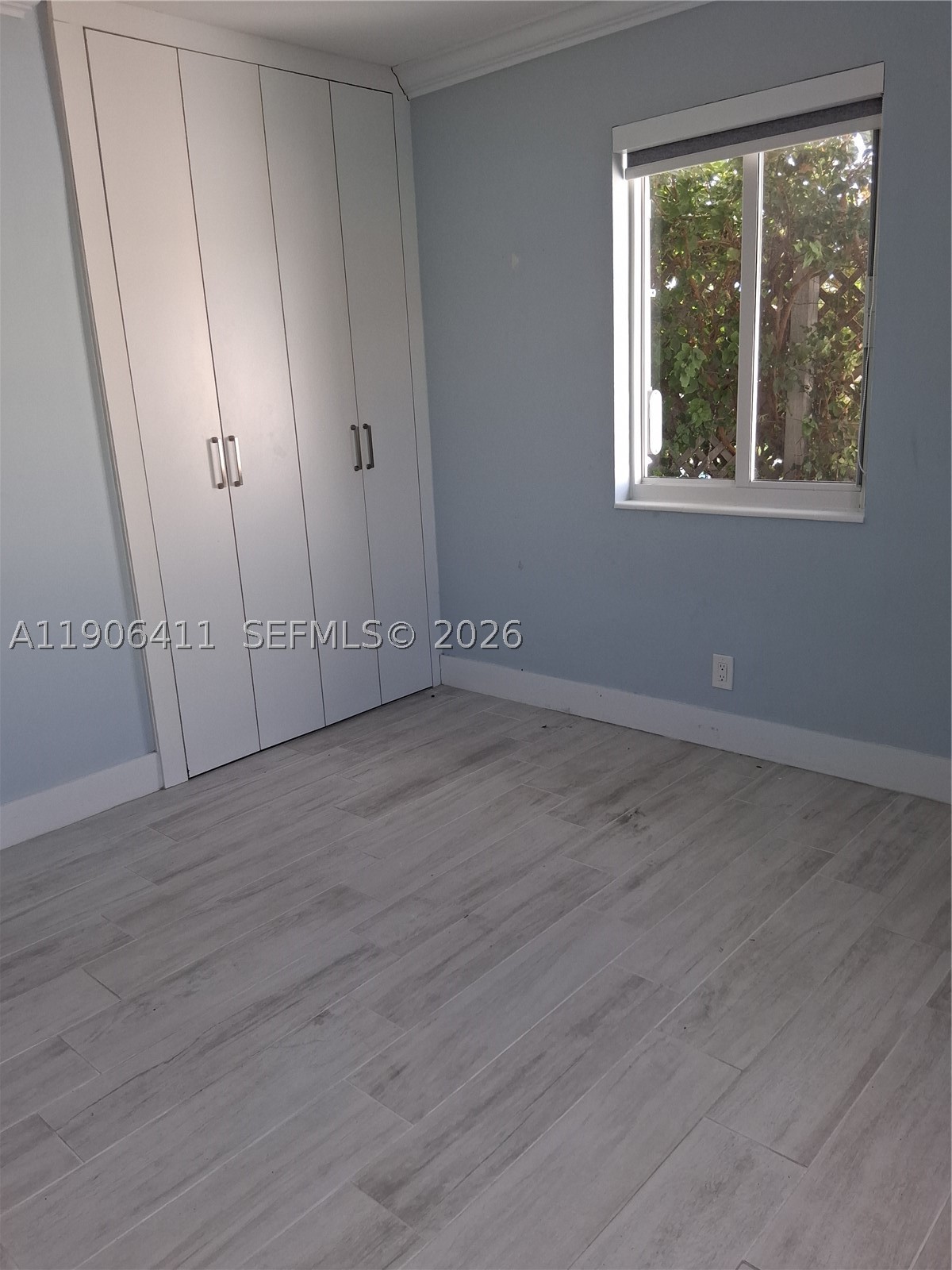 DEERFIELD SHORES - Residential