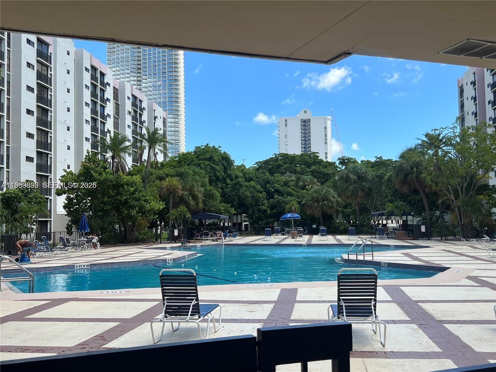 PLAZA OF AMERICAS CONDO P - Residential