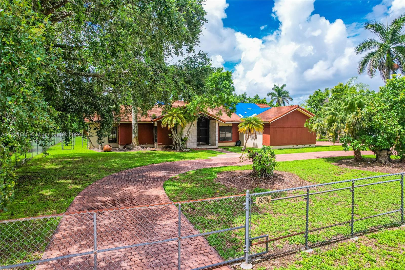SILVER PALM CITY/REDLAND - Residential