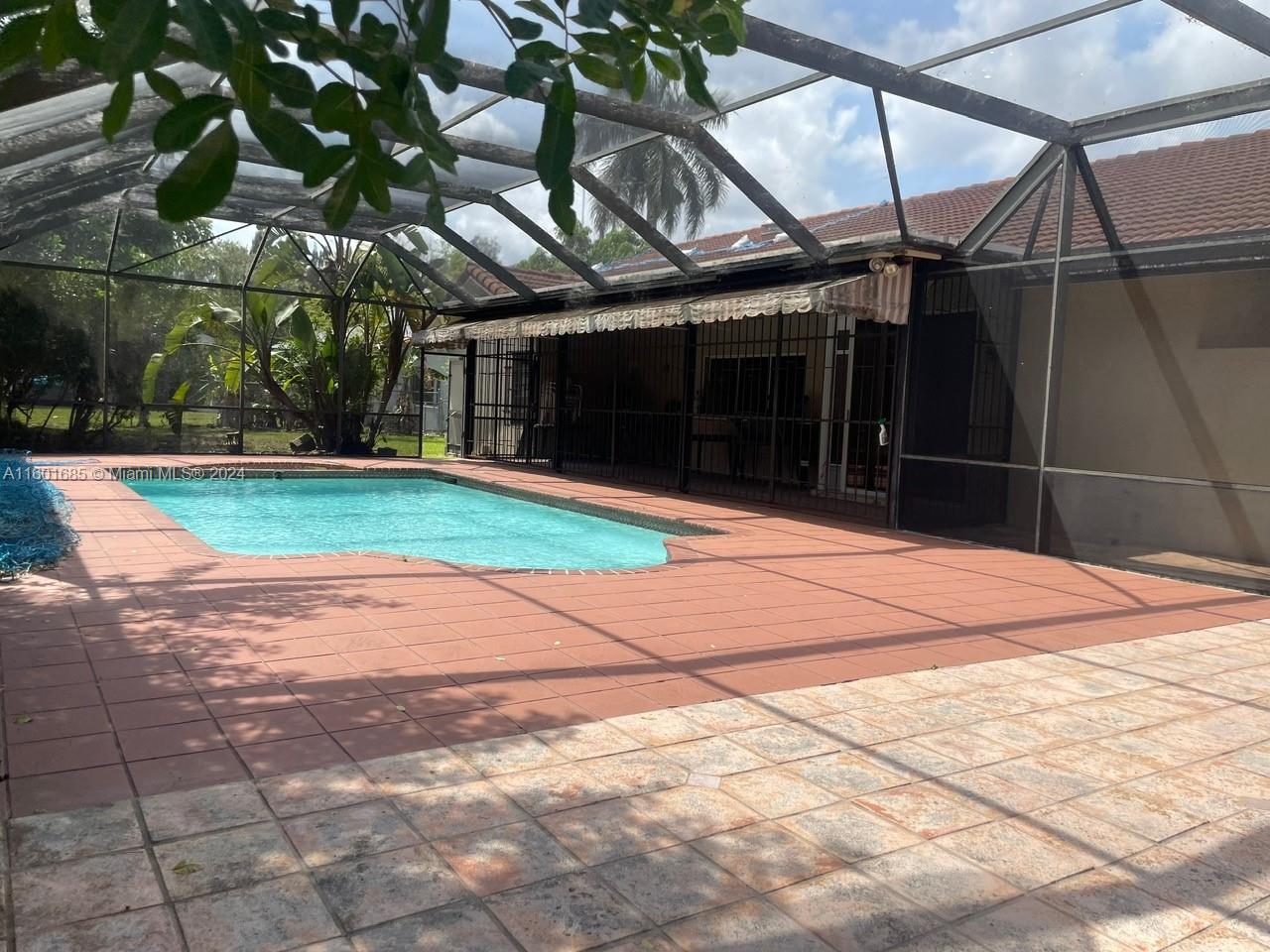 SILVER PALM CITY/REDLAND - Residential
