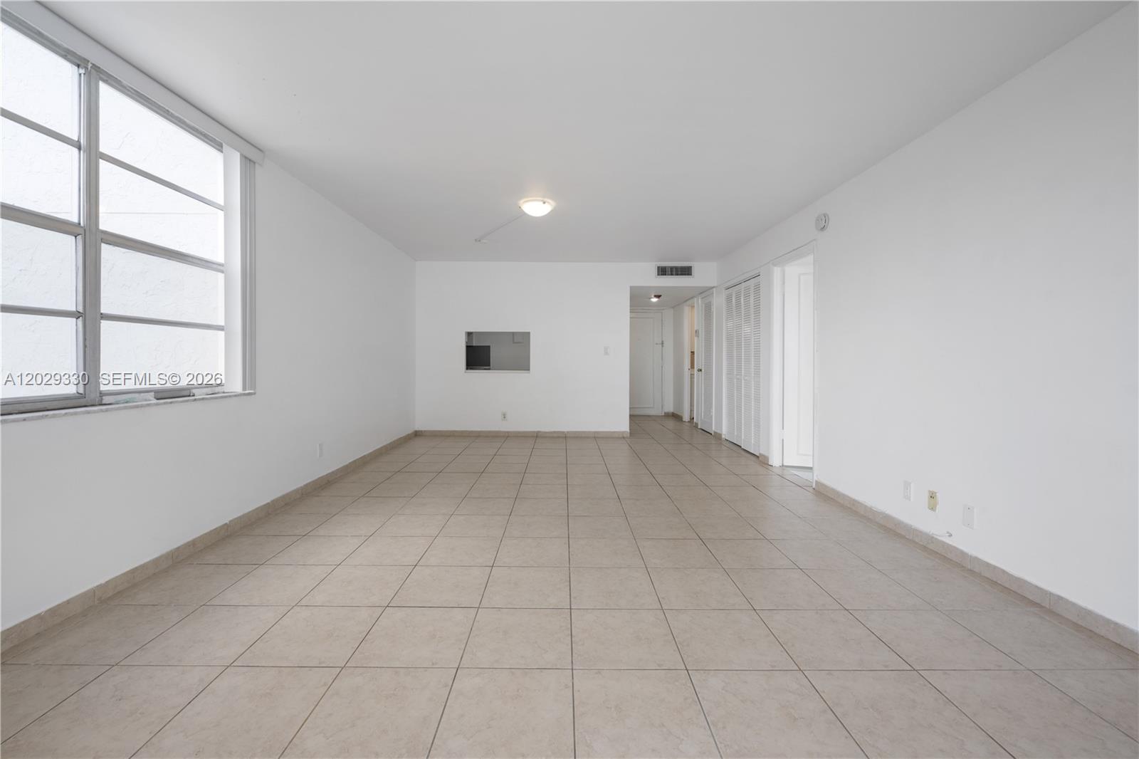 GATEWAY HOUSE CONDO - SOU - Residential Lease