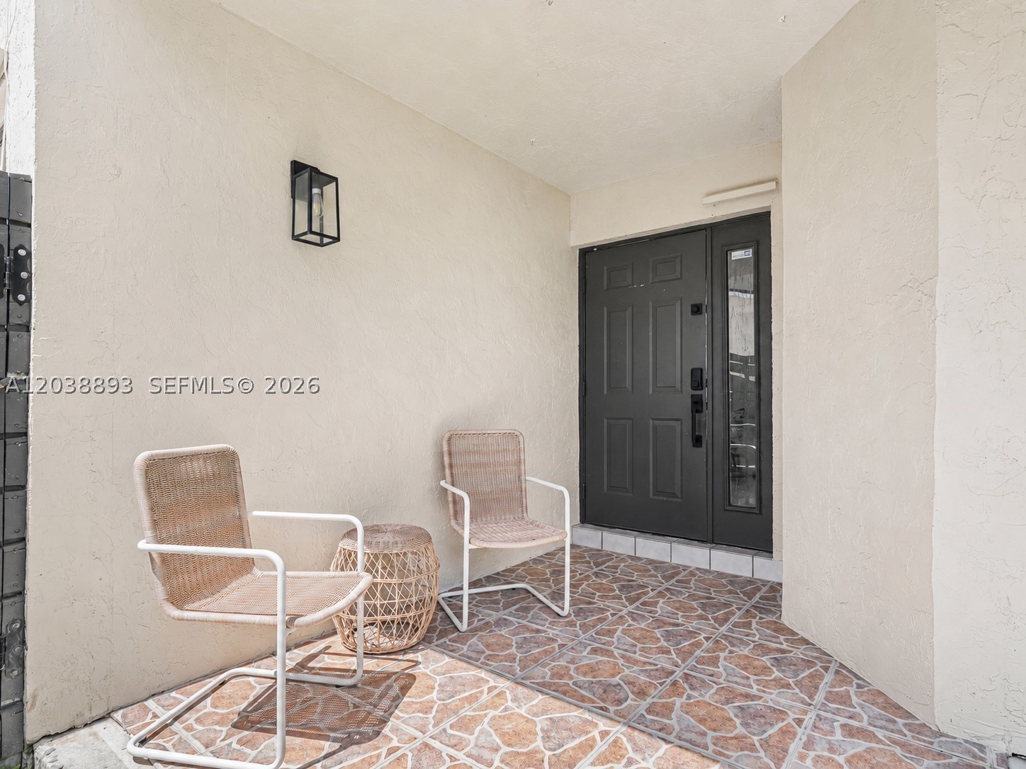 PEMBROKE LAKES SOUTH - Residential