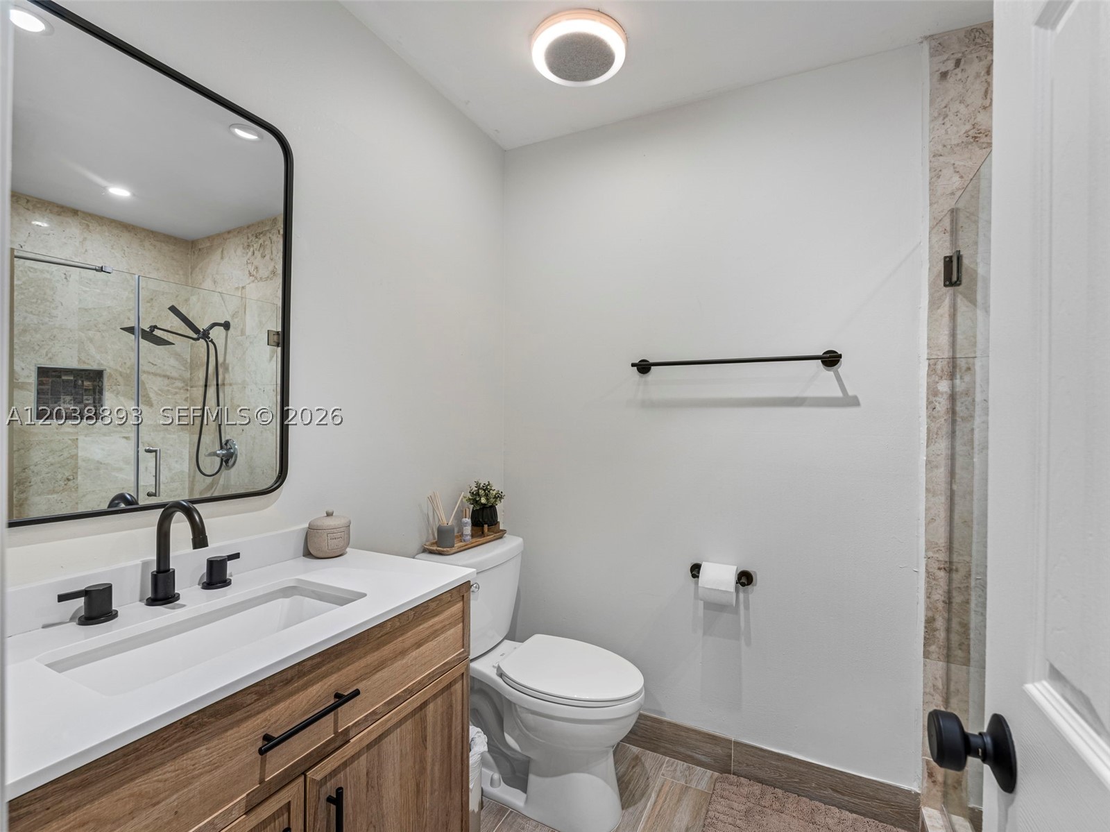 PEMBROKE LAKES SOUTH - Residential