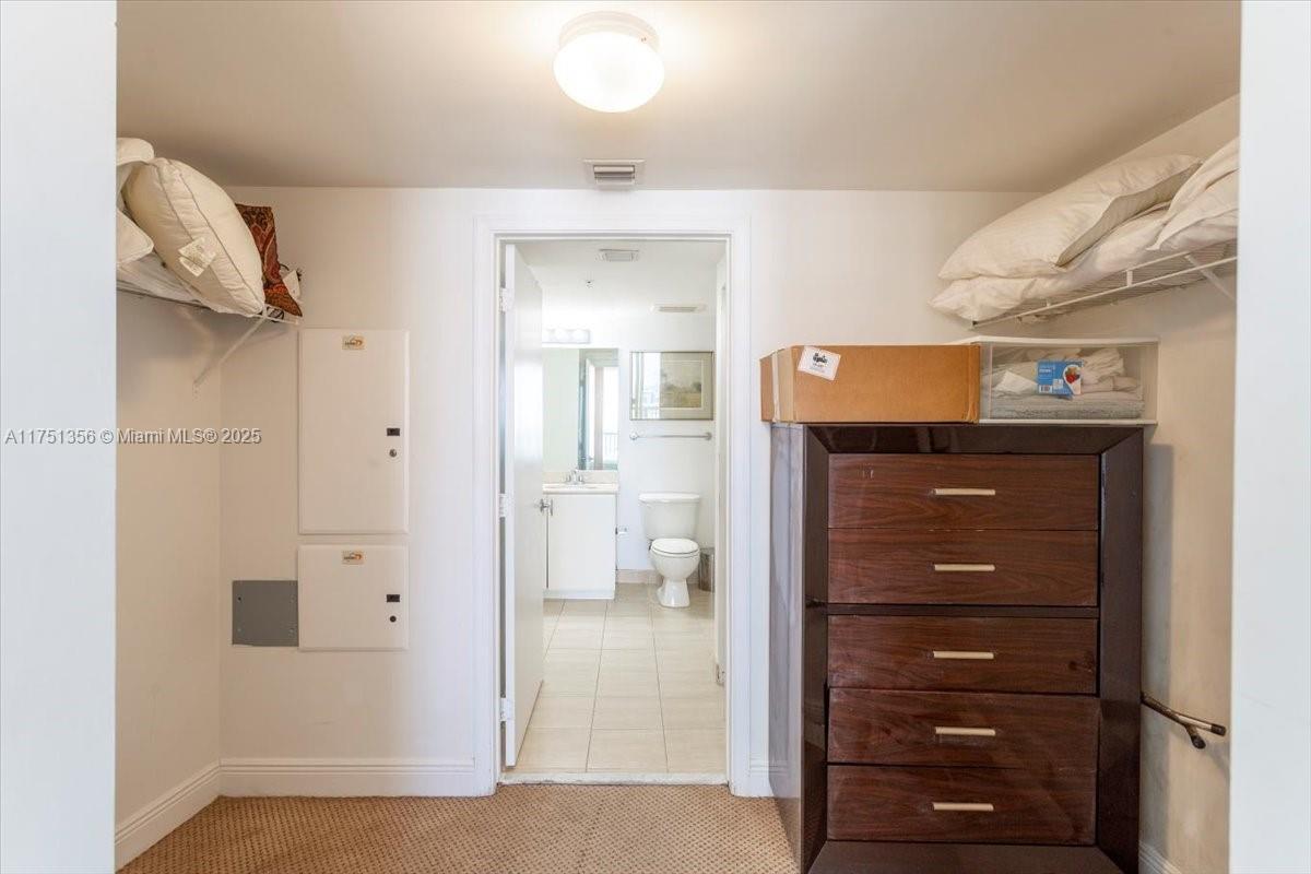 OPERA TOWER CONDO - Residential