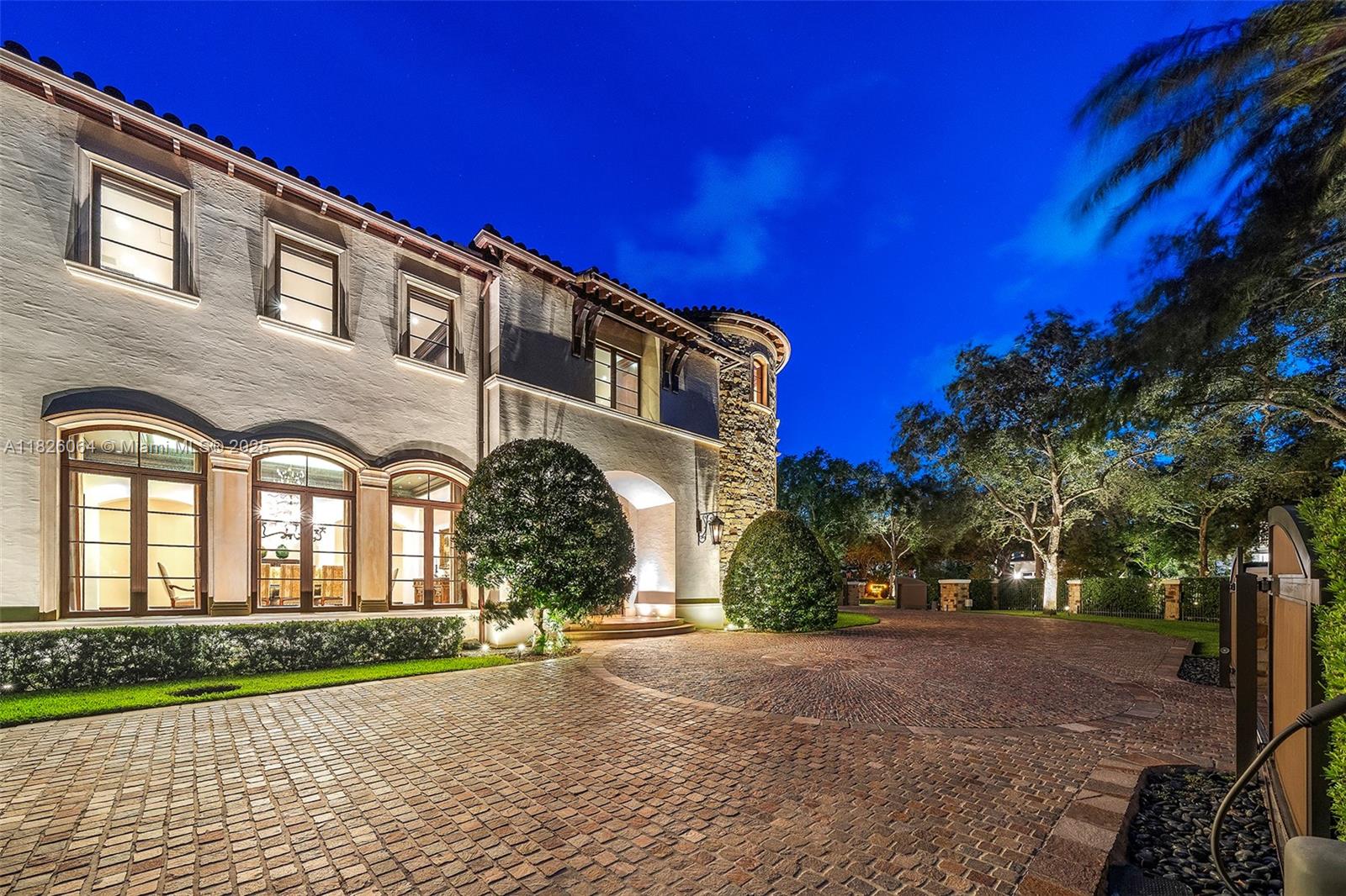 MARTIN SUBURBAN ACRES - Residential