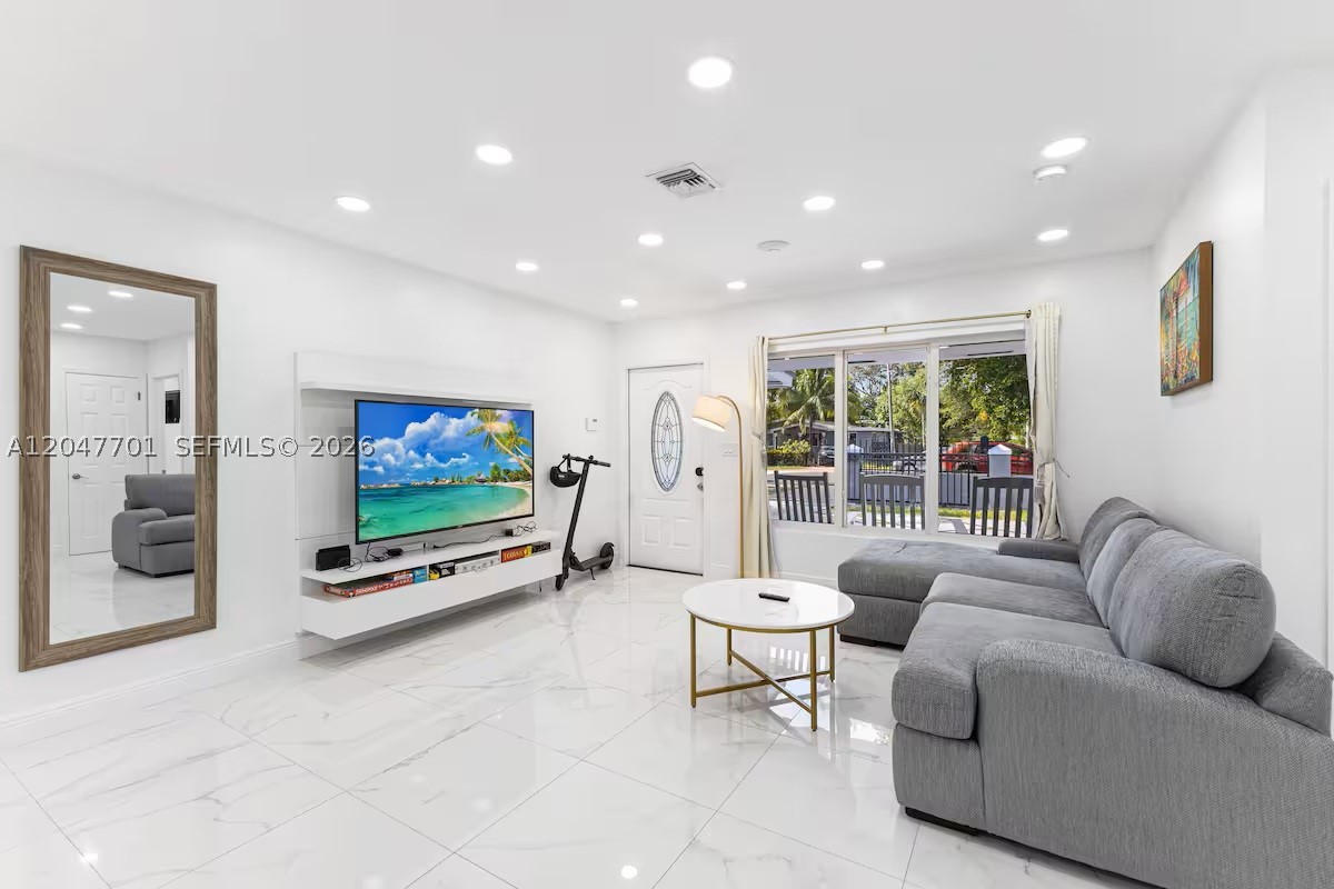 FULFORD BY THE SEA SEC J - Residential